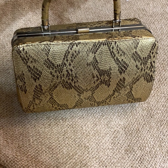 Python print vintage style hard shell sm. handbag. - Picture 11 of 12
